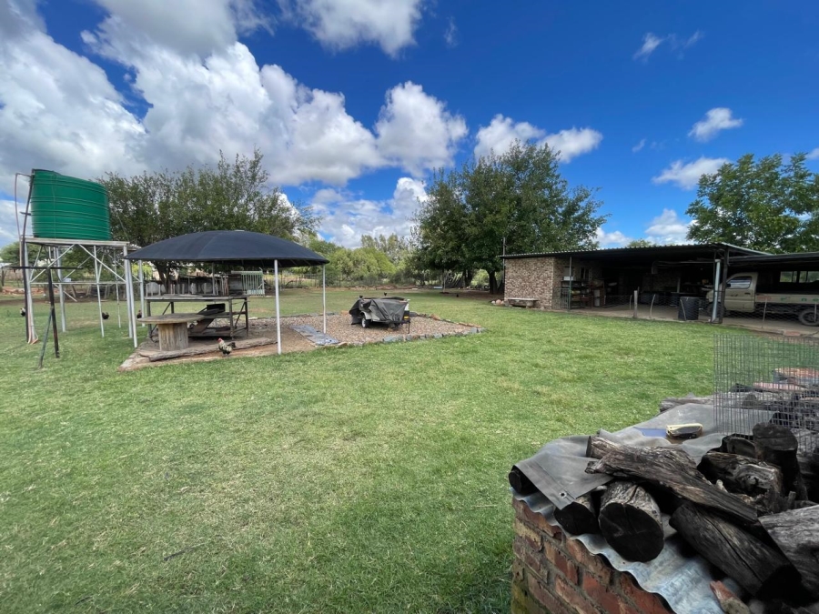 4 Bedroom Property for Sale in Christiana North West